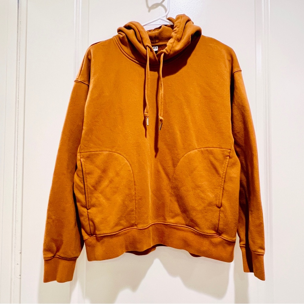 Uniqlo camel brown pullover hoodie drawstring size L running outdoor hiking